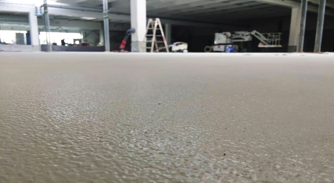 Spannende Technologie für Bodenbeläge aus Kunstharz 