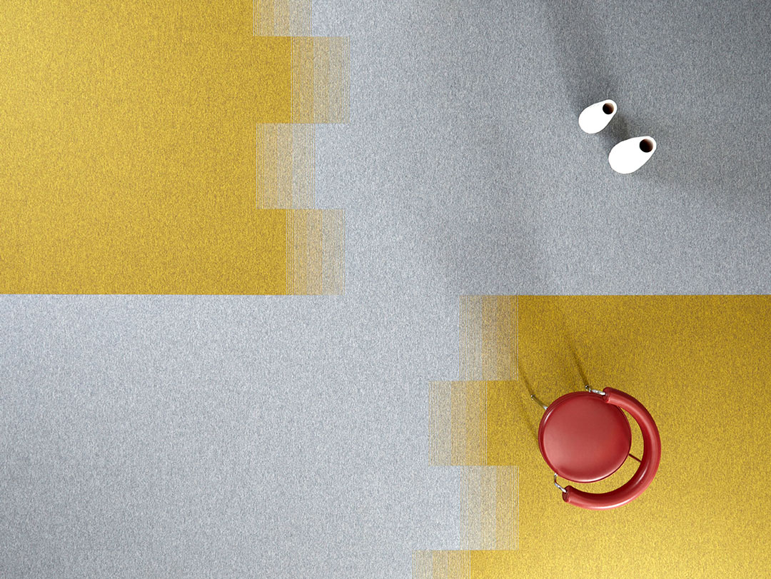 Mehr Kunstrasen, Polyamid und Teppichfliesen 