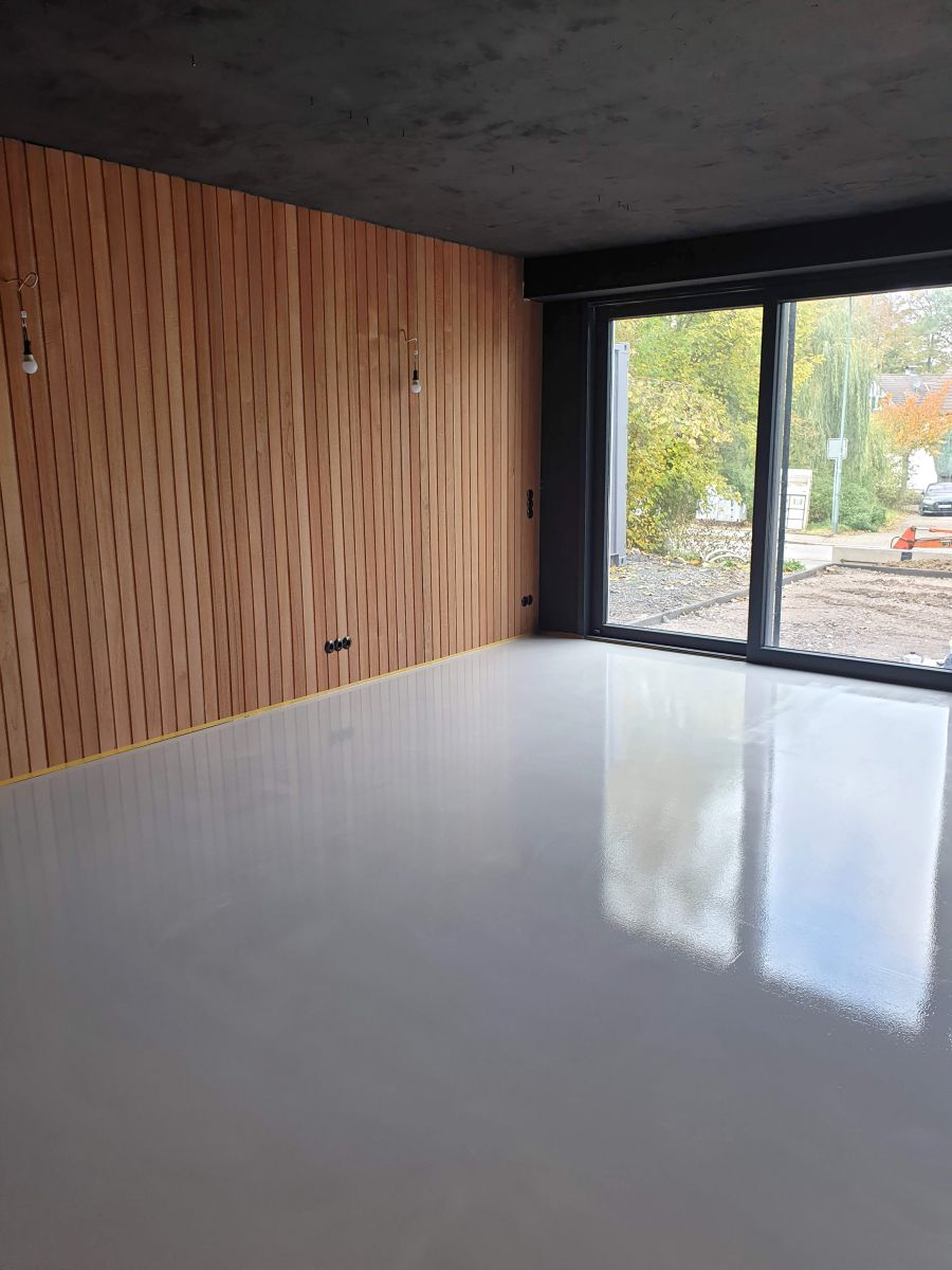 Beschichtungen im PU-Betonlook sind ihr Steckenpferd