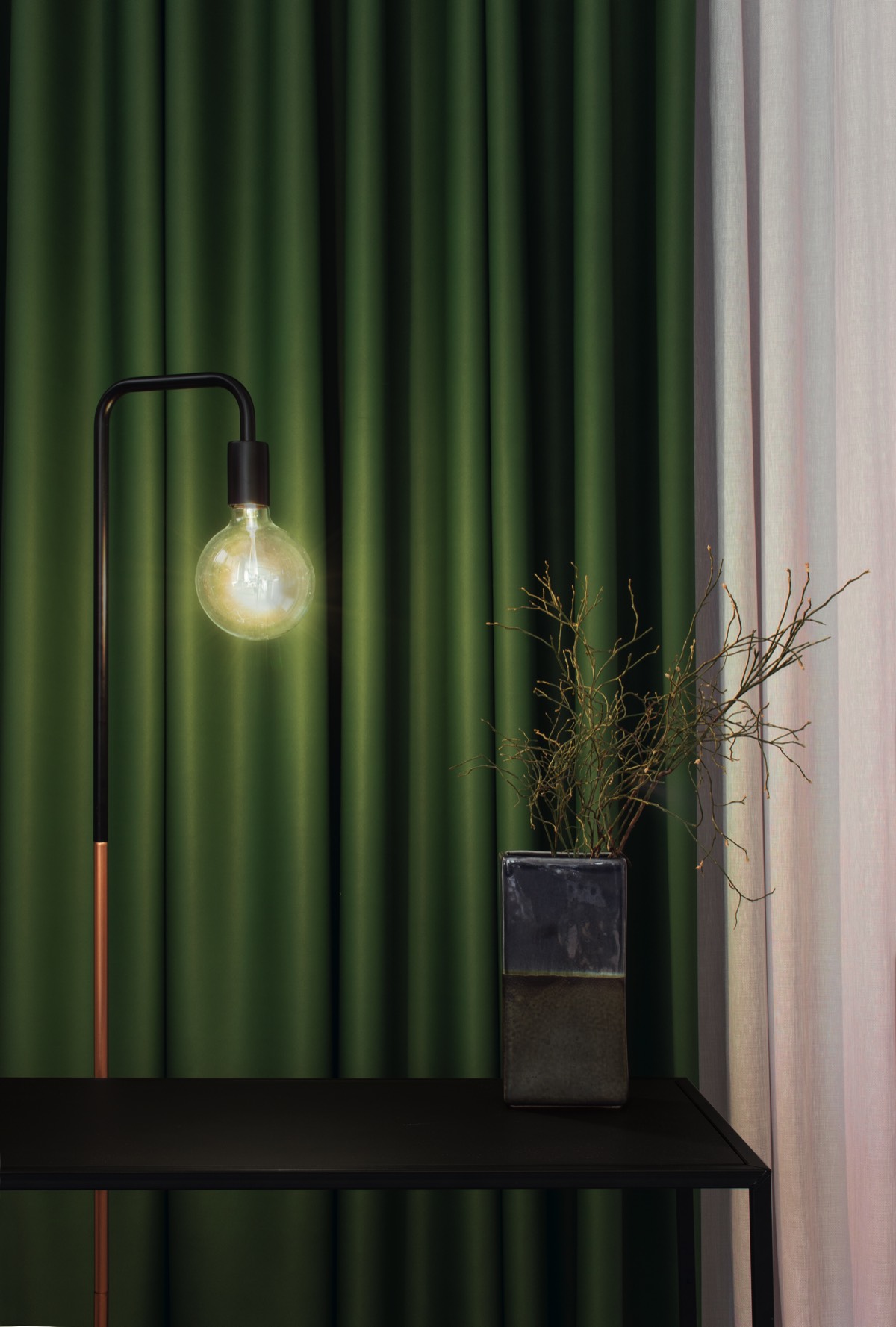 Das Original unter den Verdunkelungsstoffen 