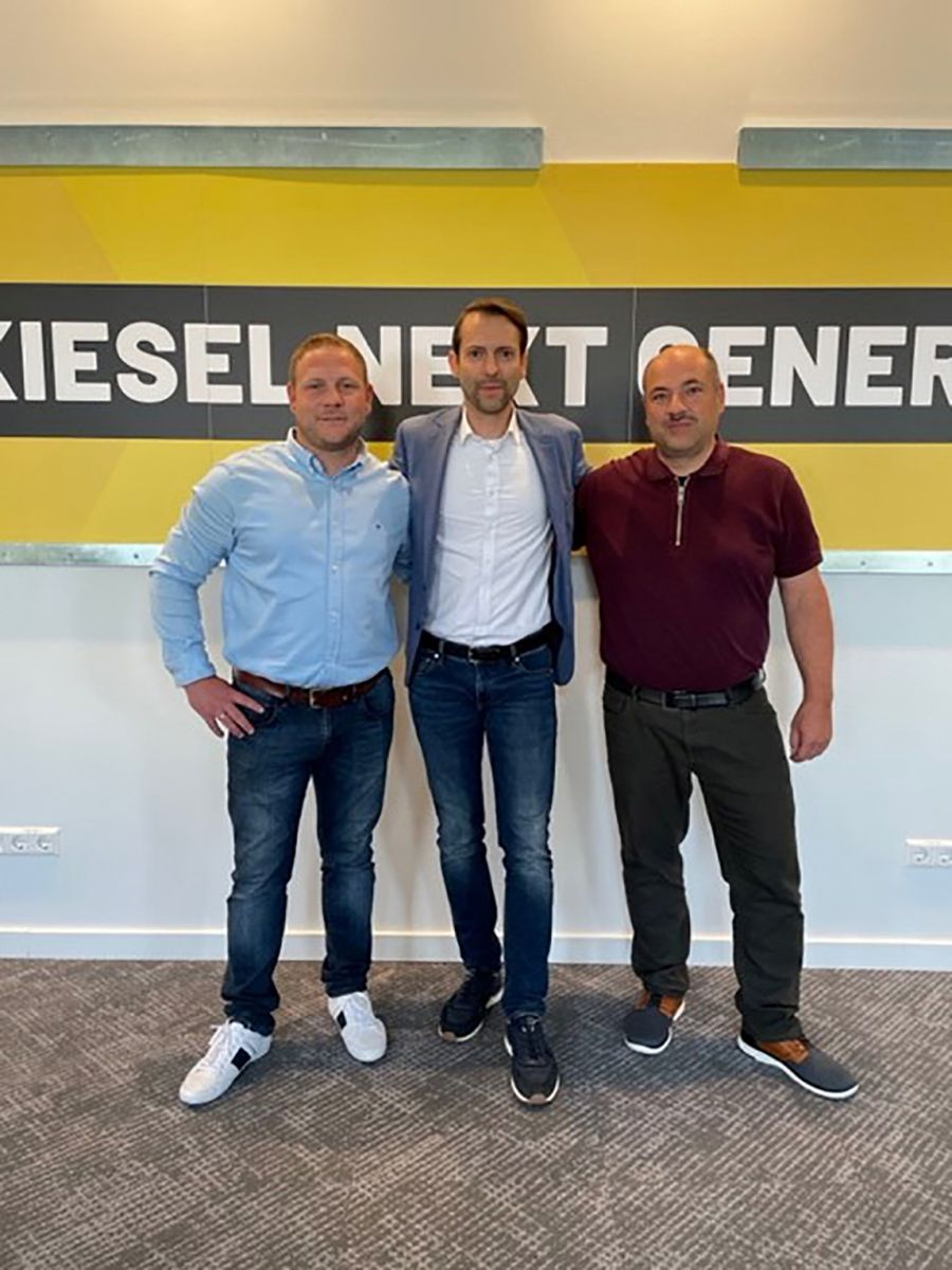 Kiesel ordnet Vertriebsstruktur Fliesentechnik neu