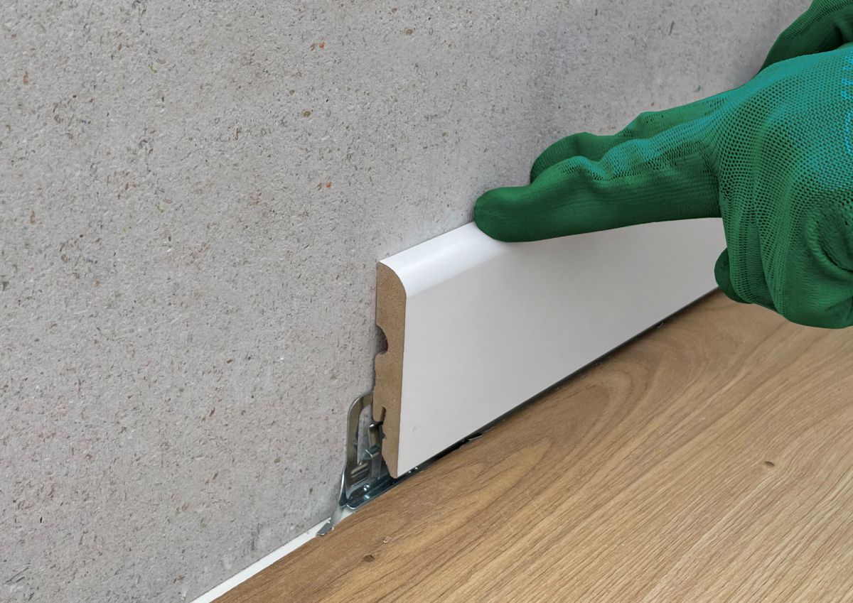 Praktischer Leistenclip und flexibler Digitaldruck