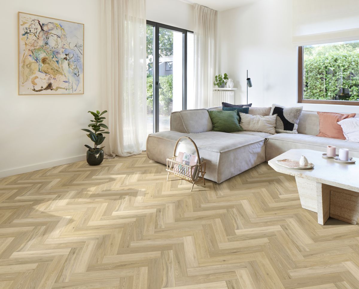 Beauflor: Looselay-Bahnenware mit Textilrücken