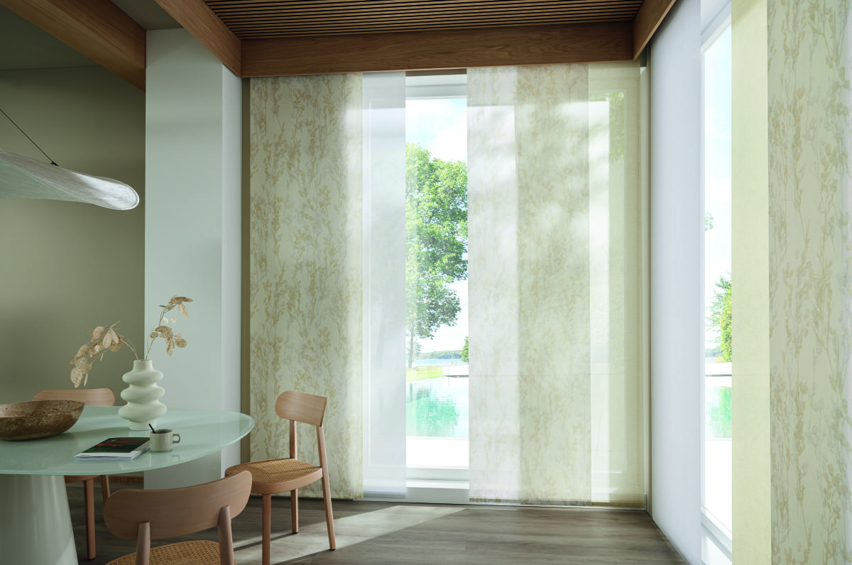 Flächenvorhänge mit innovativer Handschrift 