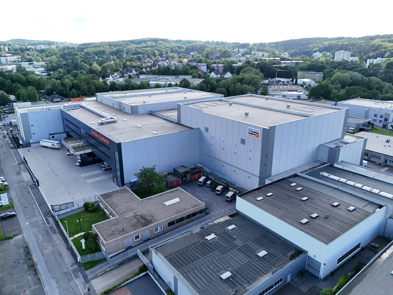 Schlüter-Systems optimiert logistische Abwicklung
