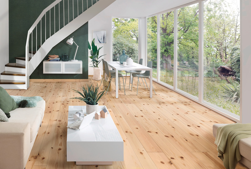 Massivholzdielen aus nordischen Hölzern