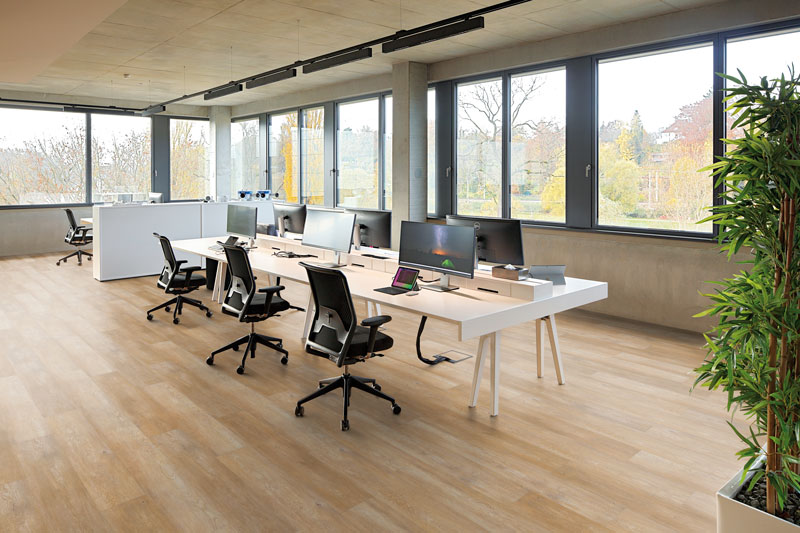 Klick-Designbelag vereint Flexibilität und Stabilität 