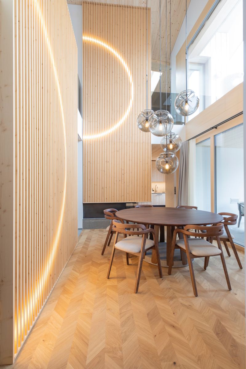Traditionelles Chalet trifft Design