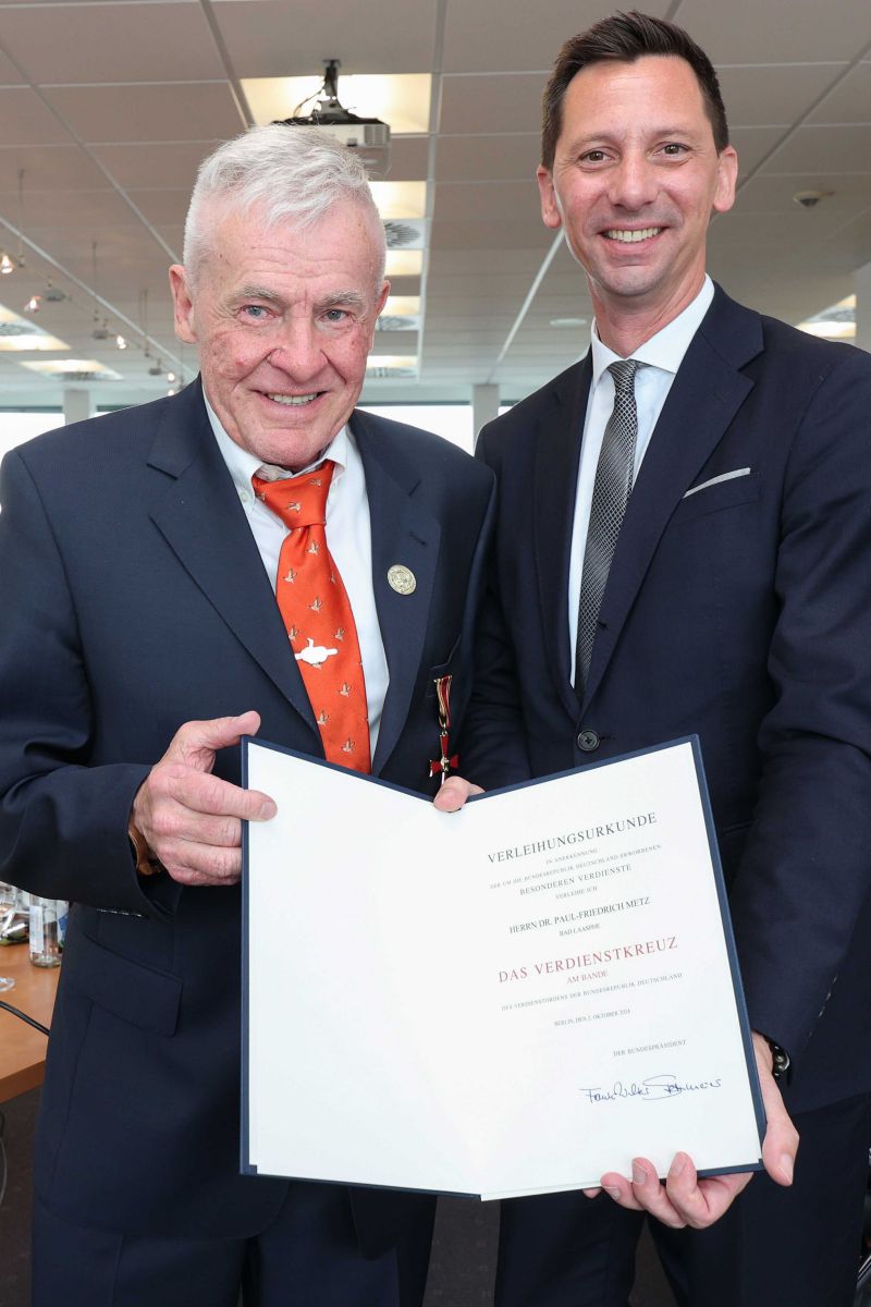 Bundesverdienstkreuz für Dr. Paul Friedrich Metz