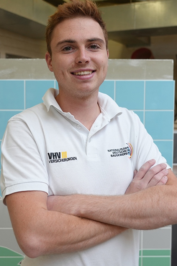 Yannic Schlachter Worldskills 2022: Yannic Schlachter ist Vize-Weltmeister im Fliesenlegen