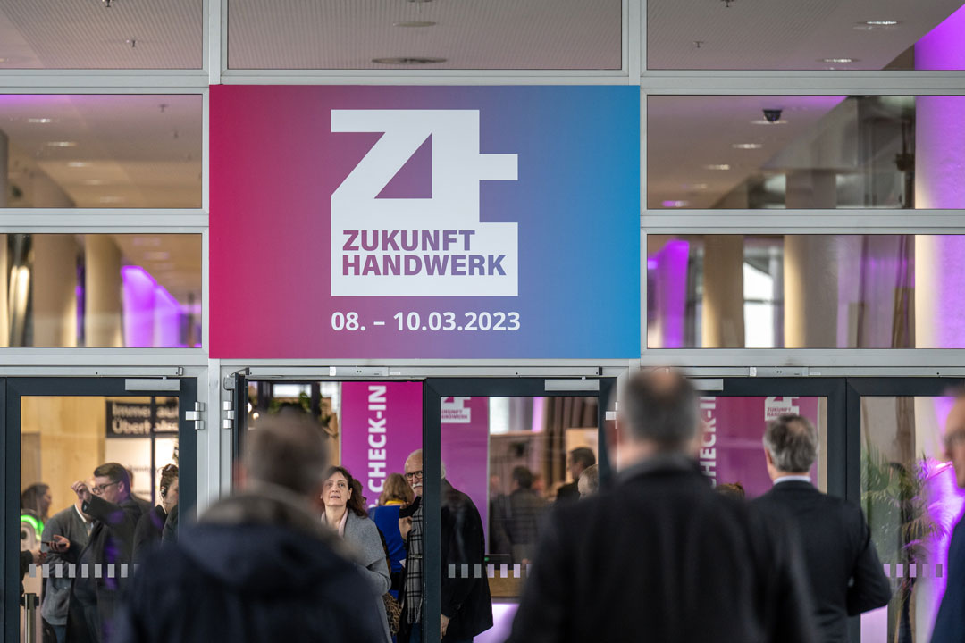 Das neue Kongress- und Eventformat "Zukunft Handwerk" hat einen erfolgreichen Start hingelegt. Zukunft Handwerk: Fast 3.700 Teilnehmer bei der Premiere