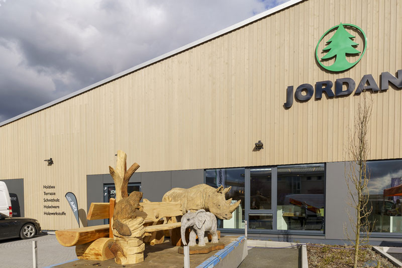 Jordan eröffnet neu in Dillenburg Jordan eröffnet neu in Dillenburg