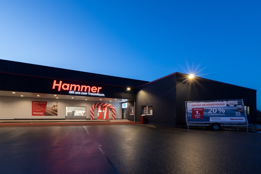 Der neue Hammer Fachmarkt befindet sich in der Schleswiger Chaussee 249-257 in Rendsburg. Hammer Fachmarkt in Rendsburg eröffnet