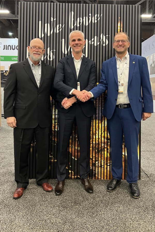 Neuhofer, Selit North America und Pak-Lite gründen Joint Venture