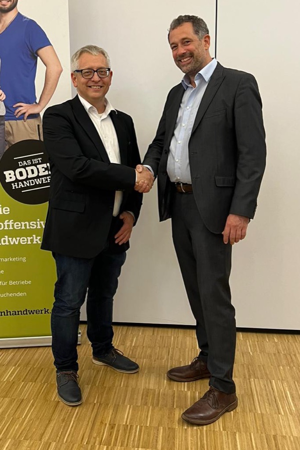 Jörg Schülein und Timo Auerbach Innung Franken, Niederbayern und Oberpfalz: Timo Aulbach folgt auf Obermeister Jörg Schülein