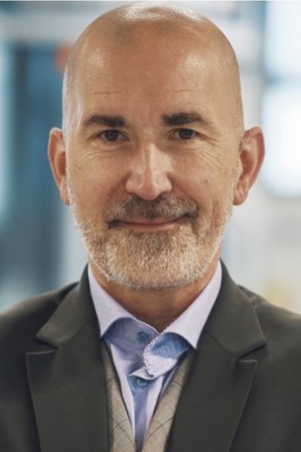 Martin Büsch Büsch leitet Marketing-Kommunikation bei Isover/Rigips