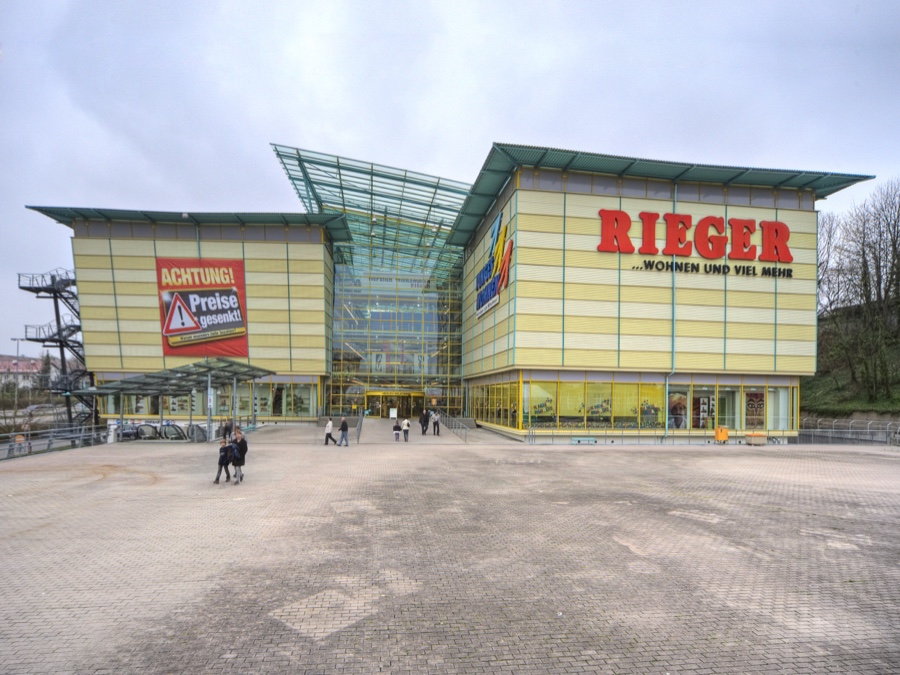 Möbel Rieger wechselt von VME zu Begros