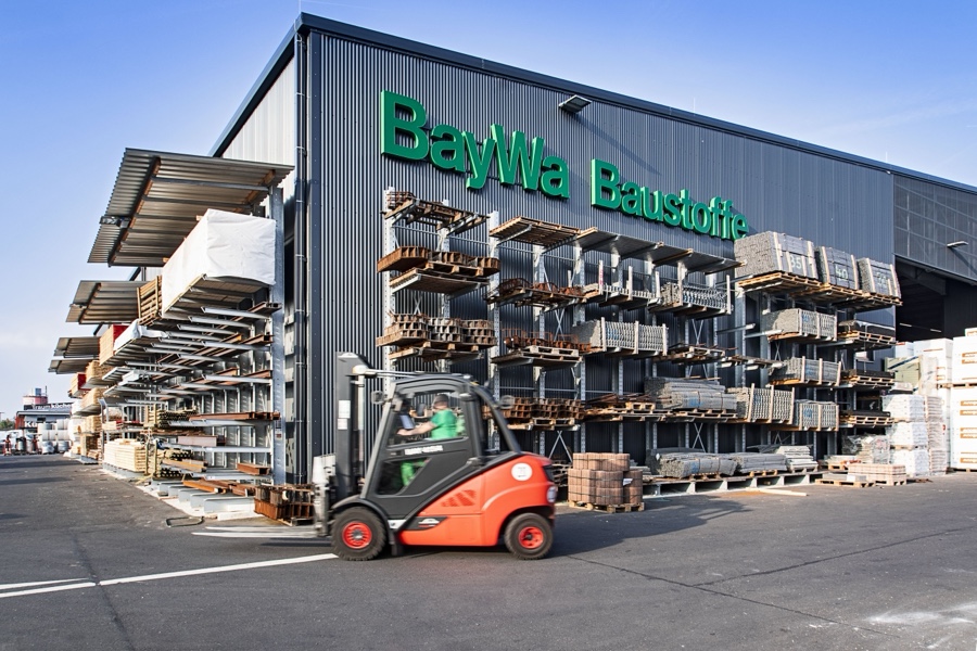 An 120 Standorten ist Baywa Baustoffe noch aktiv. Baywa Baustoffe: Umsatzrückgang zur Jahresmitte