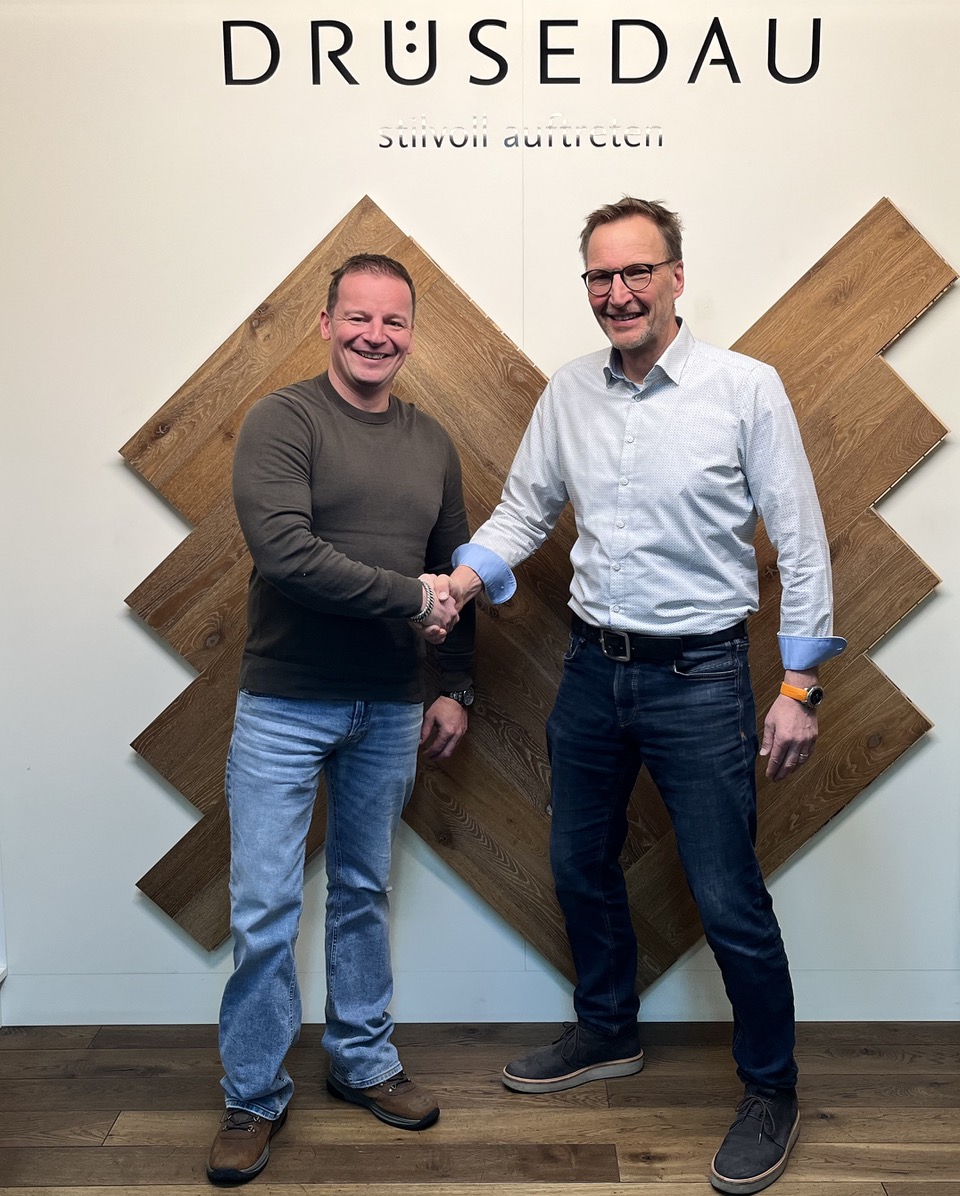 Drüsedau stellt Betrieb ein, FB Hout führt Zweischicht-Programm weiter