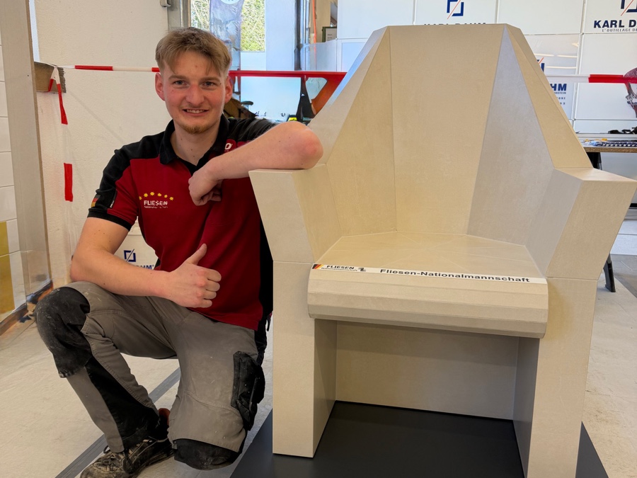 Fliesenleger Niko Schleicher fährt zur Berufe-WM 2026